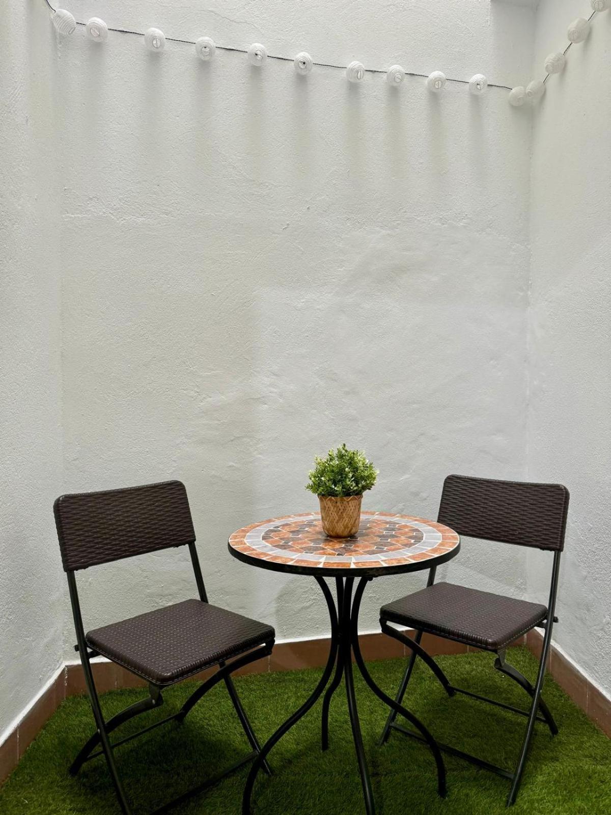 Apartamento En Lumbreras-Alameda Seville Ngoại thất bức ảnh