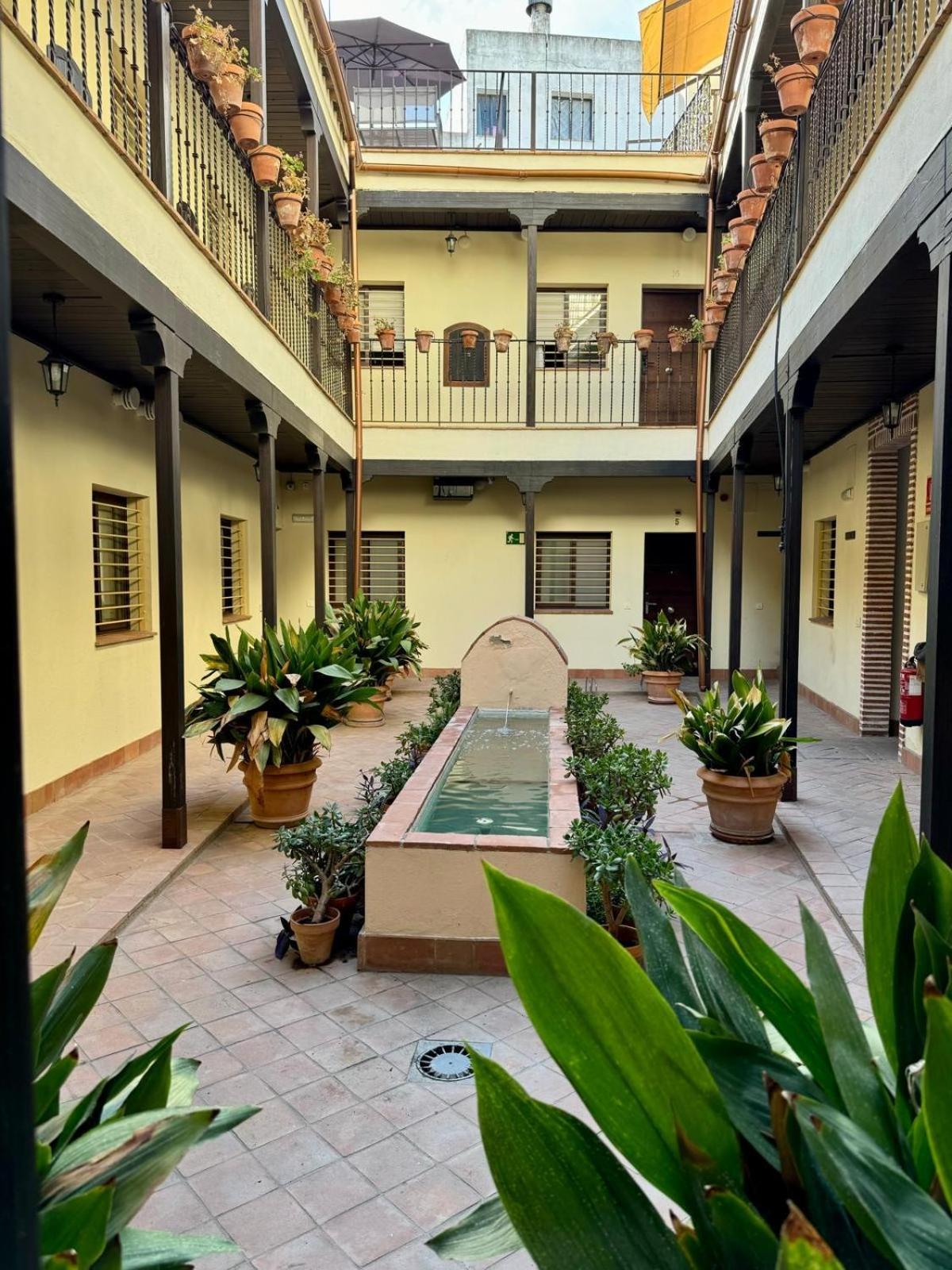 Apartamento En Lumbreras-Alameda Seville Ngoại thất bức ảnh